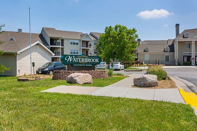 Building Photo - Waterbrook Apartments