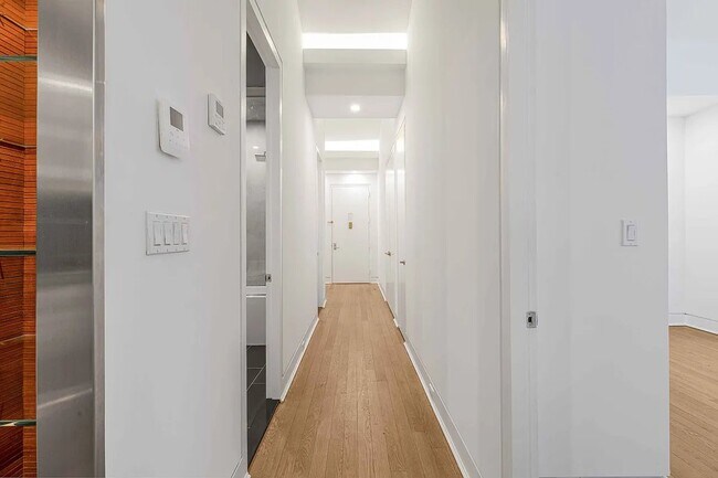 Foto del edificio - 640 Broadway