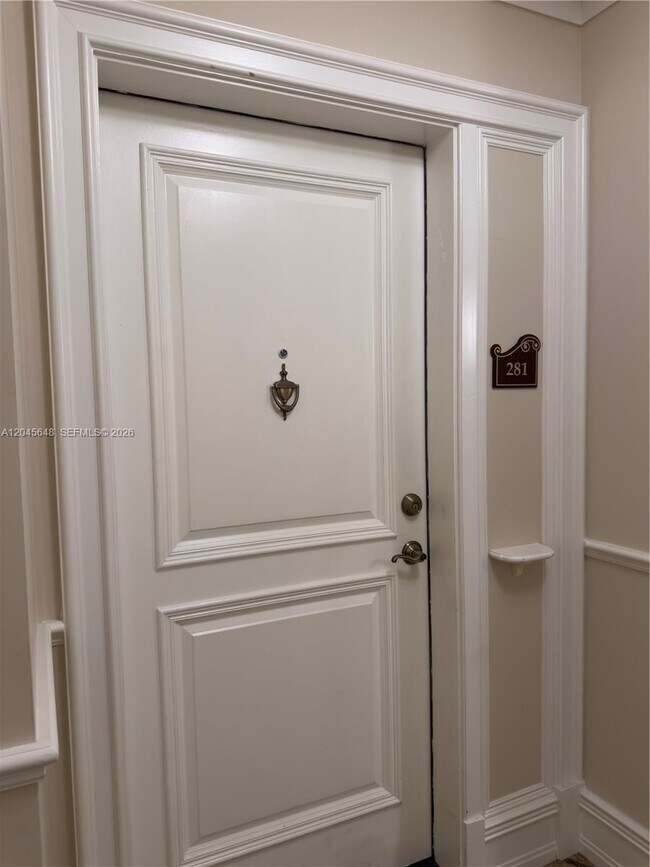 Foto del edificio - 16100 Emerald Estates Dr
