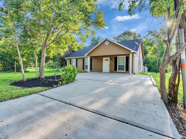 Foto del edificio - 326 S Bell Dr