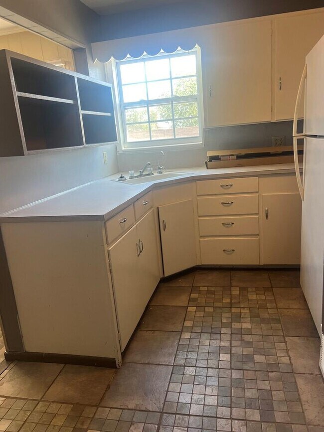 Foto del edificio - 1514 Parker Dr