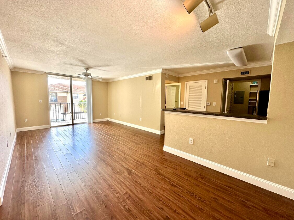 15065 Michelangelo Blvd Unit 205, Delray Beach, FL 33446 Room for