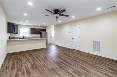 Photo - 932 Warrior Hill Dr Townhome