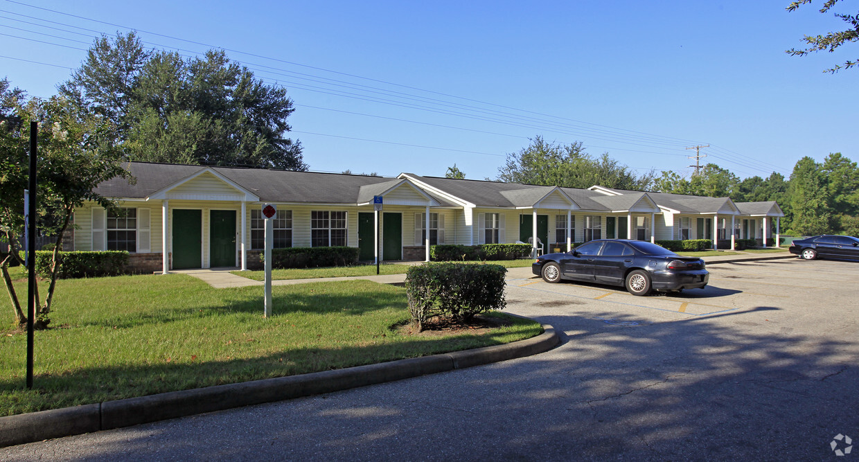 Foto principal - Greenville Pointe Apartments