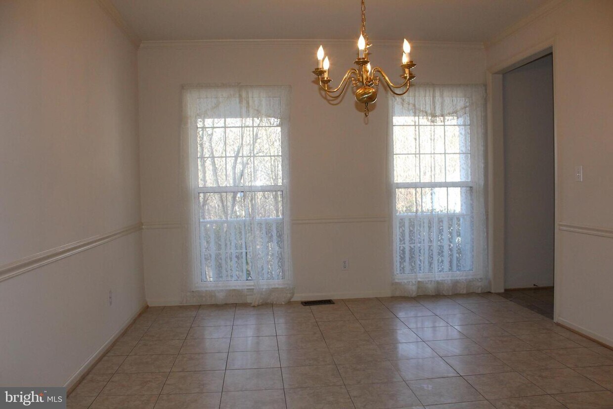 Primary Photo - 3222 Titanic Dr
