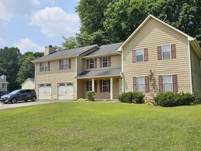 Building Photo - 5871 N Castlegate Dr