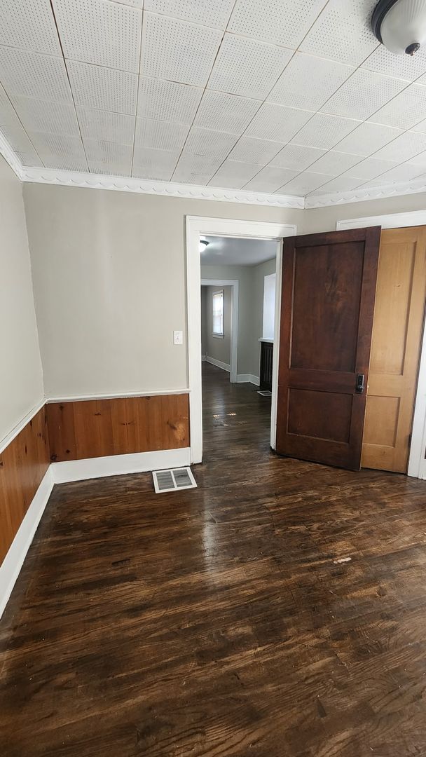 Building Photo - 3 Bed 1 Bath