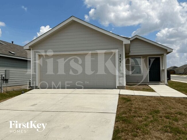 Building Photo - 2451 Lake Hls