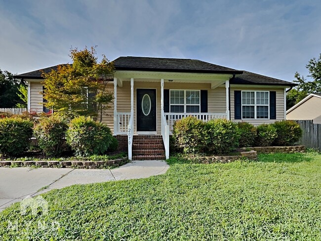Building Photo - 2070 Brantley Creek Dr