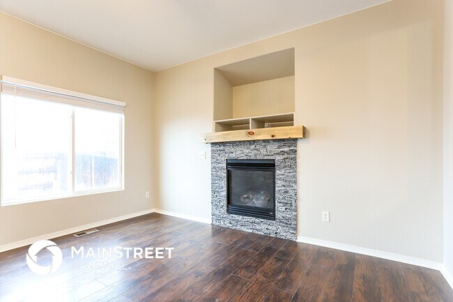 Foto del edificio - 7083 Silverwind Cir