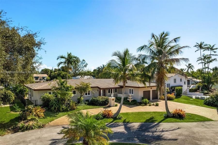 Foto principal - 12511 Ramiro St