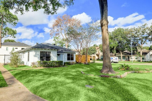Foto del edificio - 1255 Kinley Ln