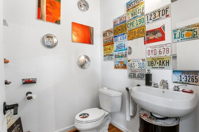 Foto del edificio - 230 Bradberry St SW