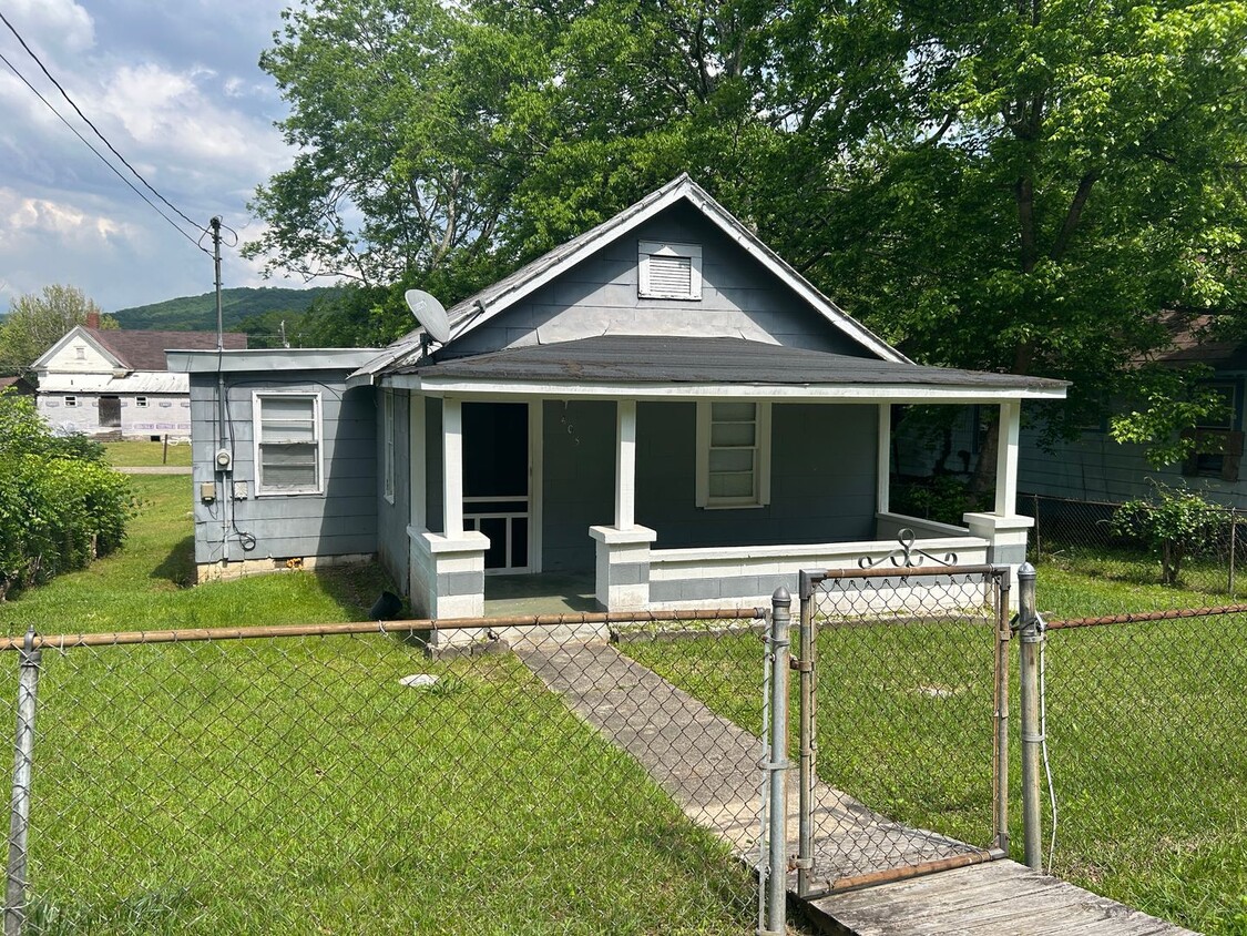 Foto principal - 405 Constantine Ave
