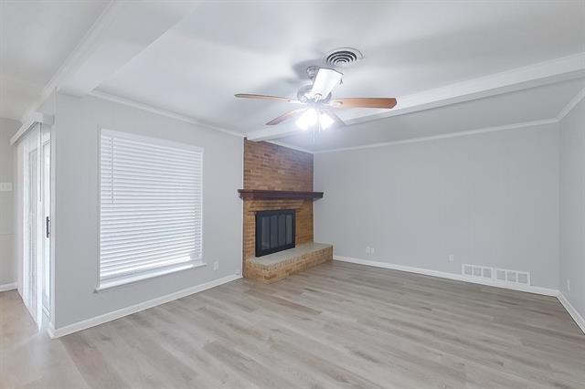 Foto del edificio - 3240 Springwood Ln