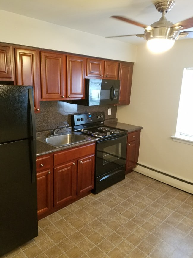 Building Photo - Providence Manor Apartments