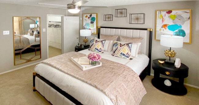 Foto del edificio - Preston Village Apartments