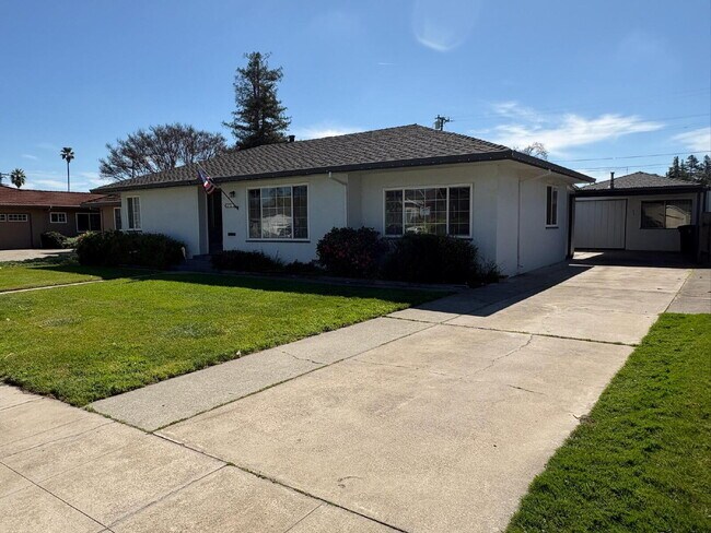 Building Photo - Charming Gilroy Home For Rent
