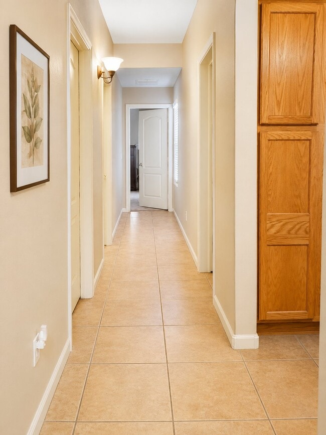 Building Photo - 5644 N Rattler Way