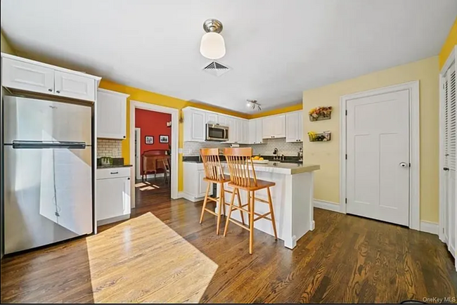 Foto del edificio - For Rent in Beacon, NY – Spacious 3BR/2BA ...