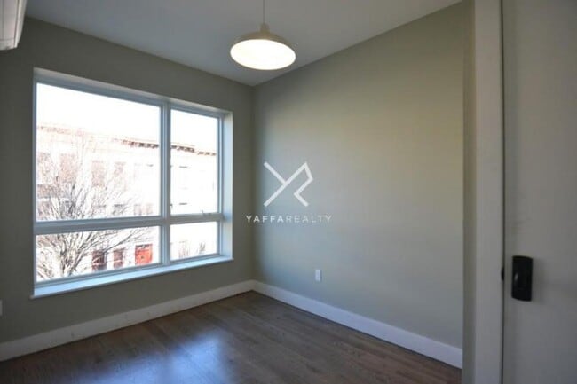 Building Photo - 2 bedroom in BROOKLYN NY 11216