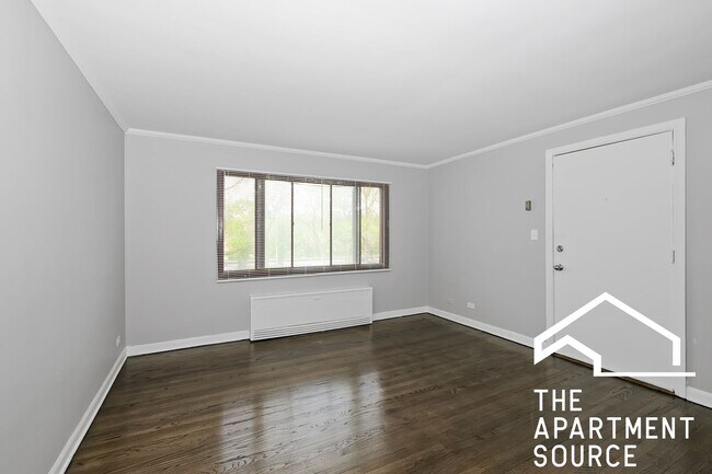 Building Photo - 10555 S Hale Ave