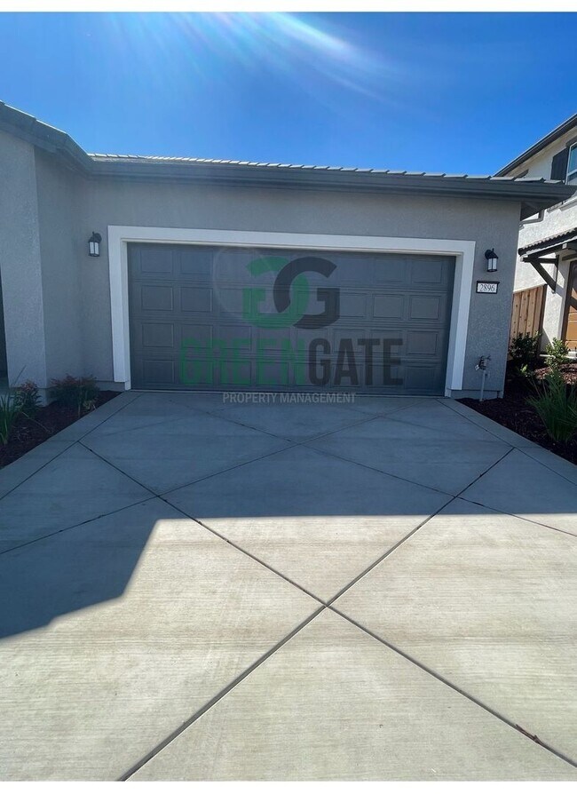 Foto del edificio - New Build in Tracy Hills!! 4 Bedroom 2.5 Bath AVAILABLE NOW!!