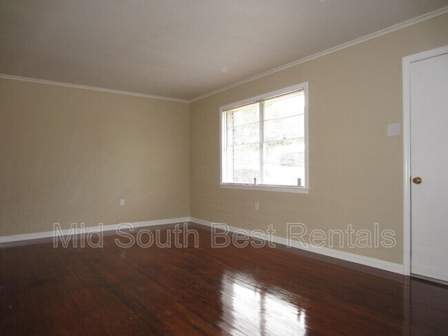 Foto del edificio - 2401 St Elmo Ave