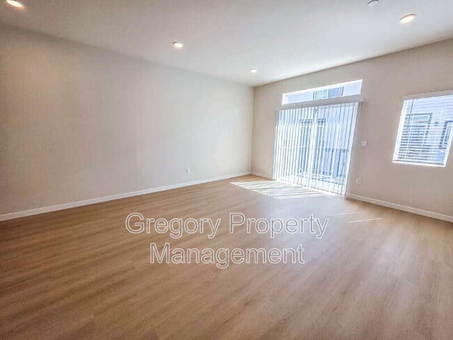 Foto del edificio - 19524 16th Ave SE