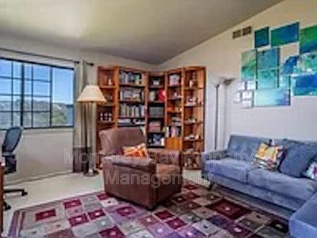 Foto del edificio - 612 Pheasant Ridge Rd
