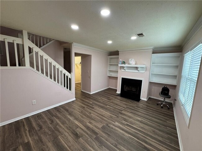 Building Photo - 3102 Destin Cir