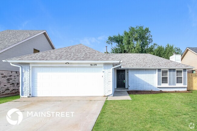 Building Photo - 9129 Apple Dr