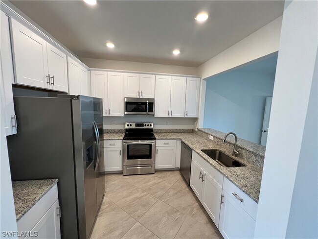 Foto del edificio - 14160 Pine Lodge Ln