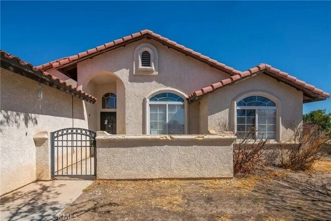 Foto del edificio - NEWER CONTRUCTION HOME FOR RENT | VICTORVILLE