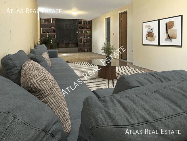 Building Photo - 4 Bedroom 2 Bath Ranch in Montbello. 2 WEE...
