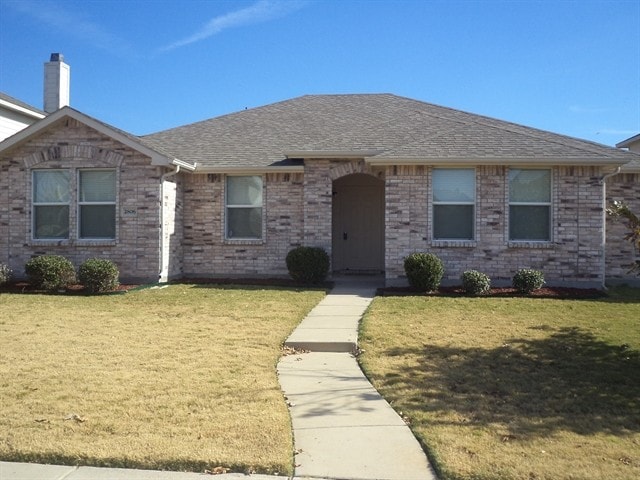 Building Photo - 2806 Lake Terrace Dr