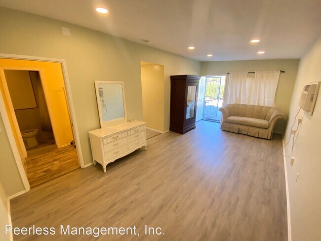 Building Photo - Studio, 1 bath House - 235B La Cresta Road