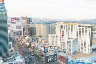 Building Photo - 3726 S Las Vegas Blvd