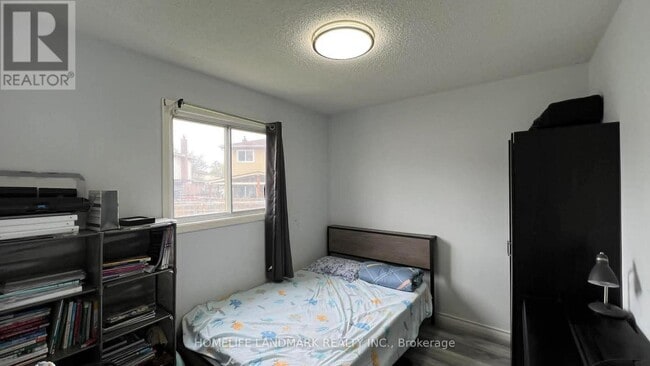 Building Photo - 4058 Fuchsia Pl