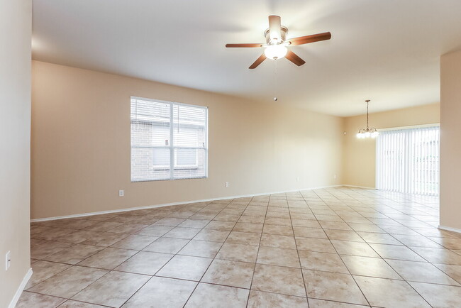 Building Photo - 1104 Castle Springs Rd