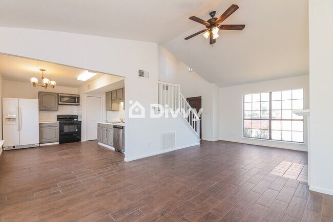 Foto del edificio - 4521 Mariner Dr