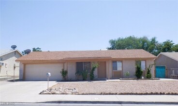 Building Photo - 232 Concho Dr