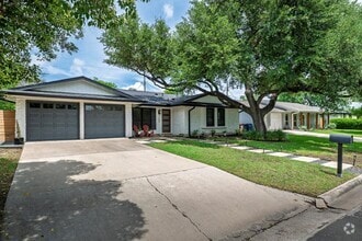 Building Photo - 7209 Geneva Dr