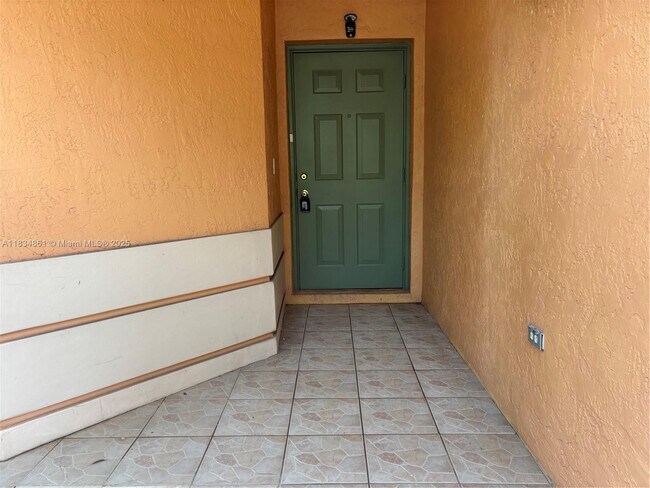 Foto del edificio - 952 Sunflower Cir