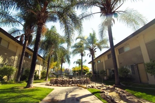 Foto del edificio - Monterra Springs
