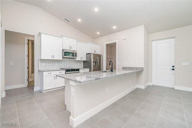 Foto del edificio - 3053 NW 2nd Pl