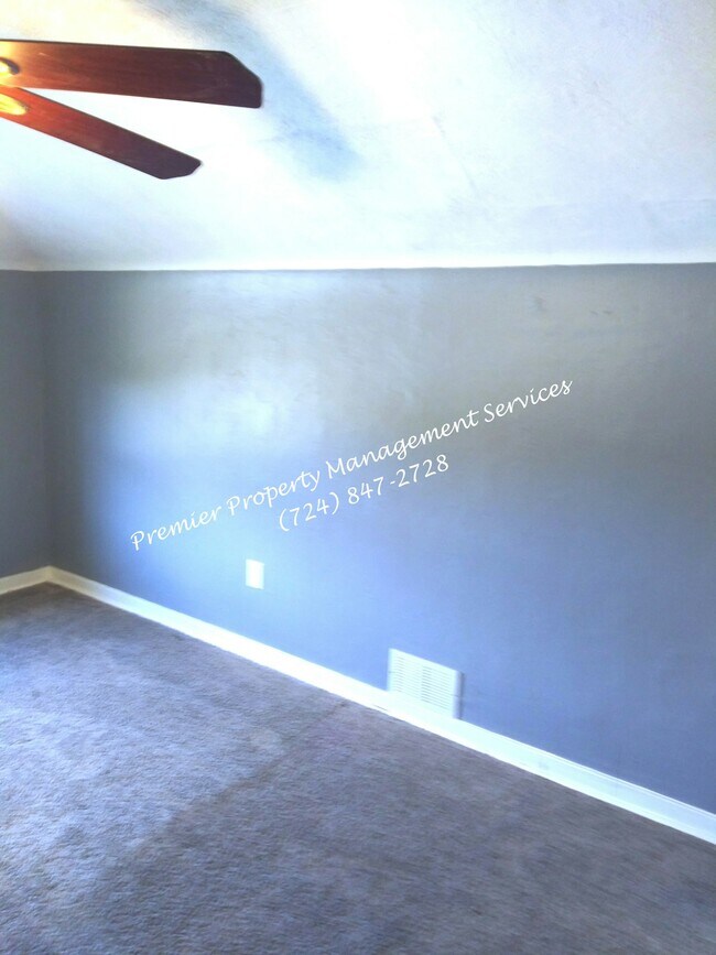 Building Photo - 2051 Broadhead Fording Rd