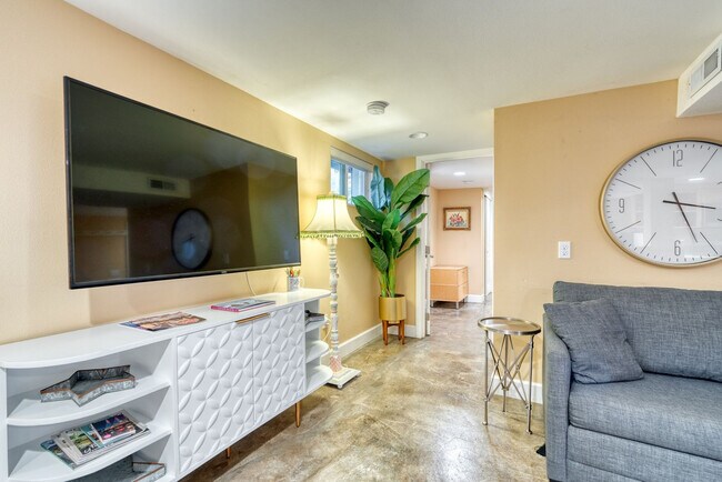 Foto del edificio - 1200 SW 20th Ave