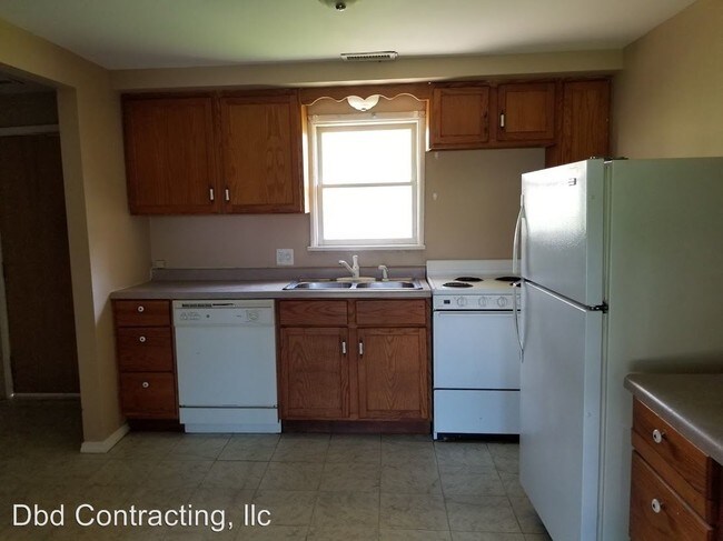 Building Photo - 3832 McKinnie Ave