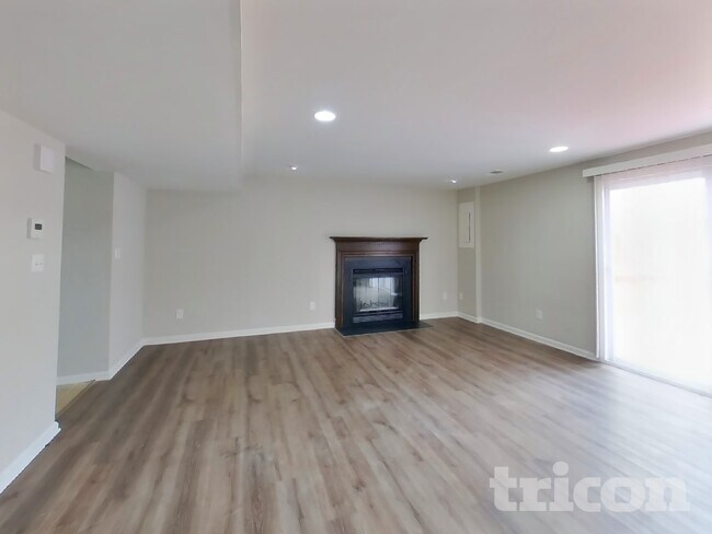 Foto del edificio - 3695 Masthead Trail